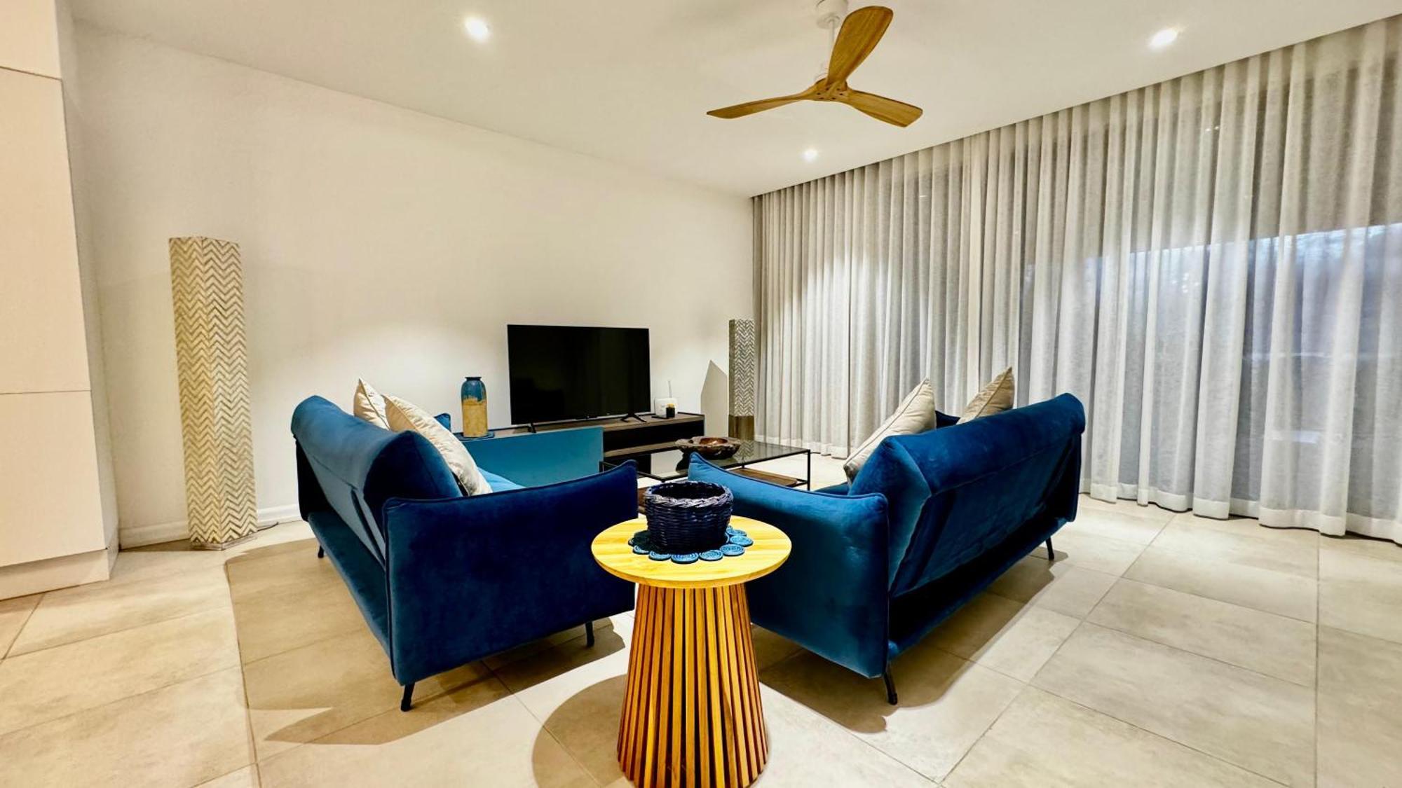 Appartement De Luxe Piscine Et Vue Mer Rivière Noire Dış mekan fotoğraf
